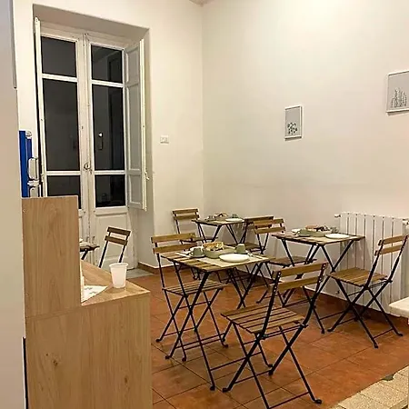 100 Passi Al Massimo 게스트하우스